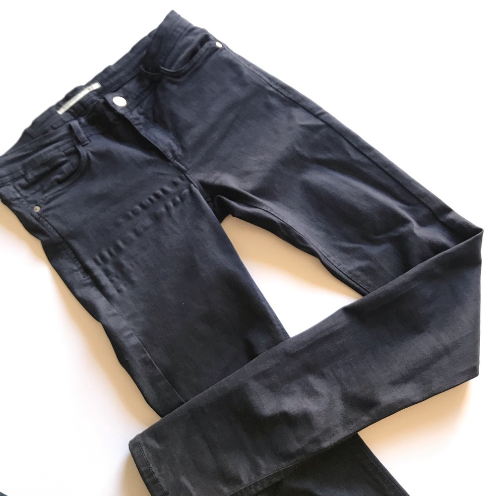 Zara Women's Navy Blue Skinny Jeans Size 6